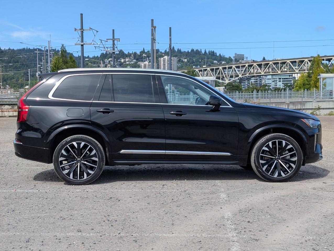 2026 Volvo XC90 B6 Hybrid AWD ULTRA | HK Premium Audio, Pilot Assist, 360 Cam, Heated & Cooled Nappa Leather Portland OR