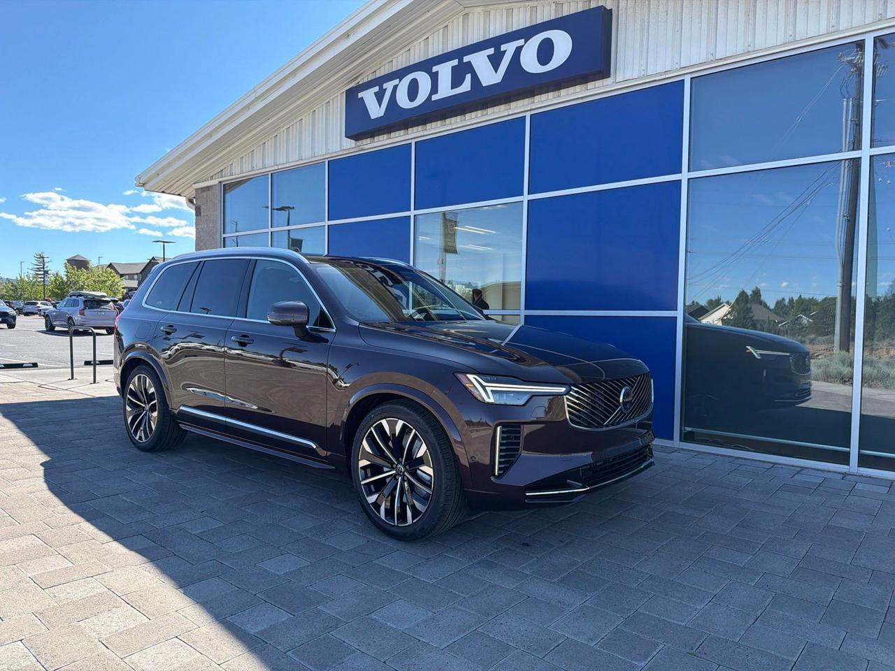 2026 Volvo XC90 B6 Plus 6-Seater