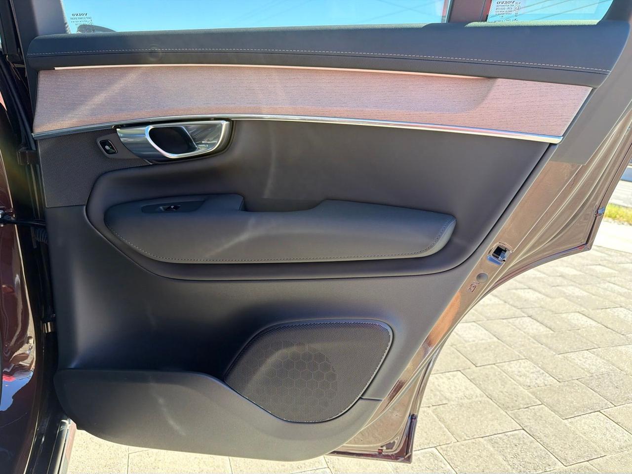2026 Volvo XC90 B6 Plus 6-Seater Bend OR