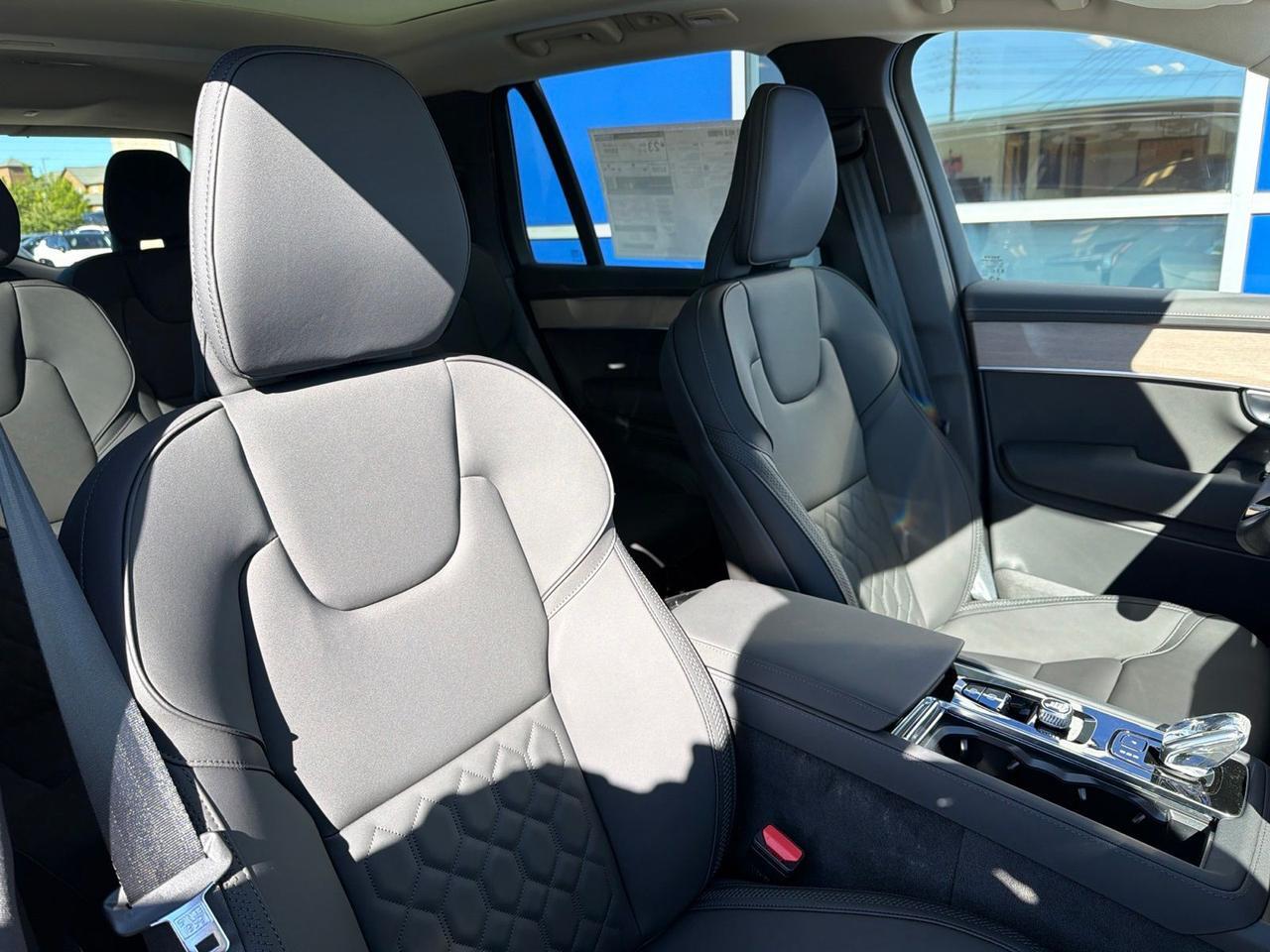 2026 Volvo XC90 B6 Plus 6-Seater Bend OR