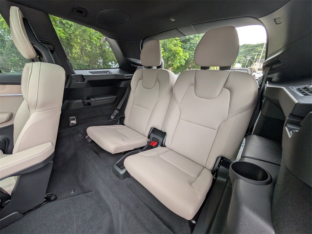 2026 Volvo XC90 B6 Plus 6-Seater Hunt Valley MD