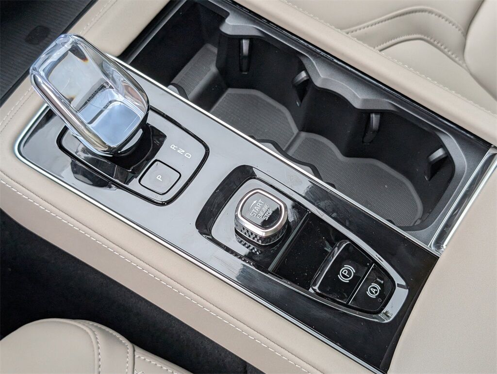 2026 Volvo XC90 B6 Plus 6-Seater Hunt Valley MD