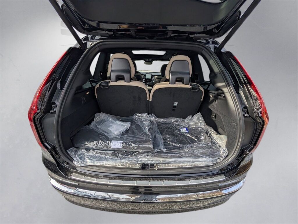 2026 Volvo XC90 B6 Plus 6-Seater Hunt Valley MD