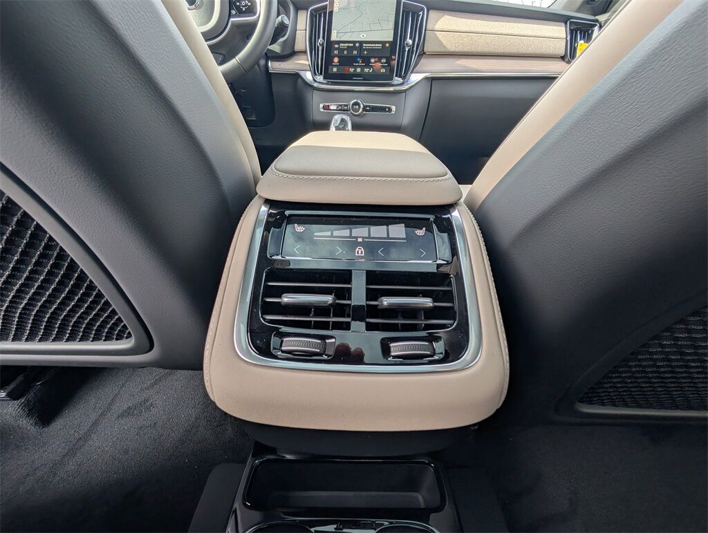 2026 Volvo XC90 B6 Plus 6-Seater Hunt Valley MD