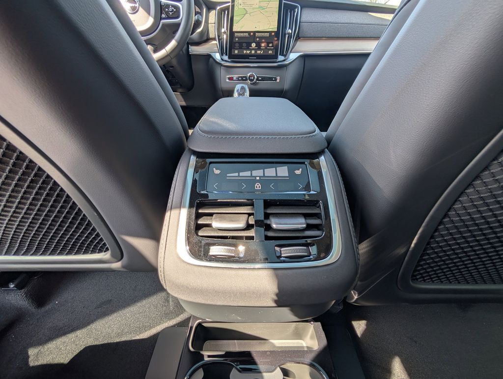 2026 Volvo XC90 B6 Plus 6-Seater Hunt Valley MD