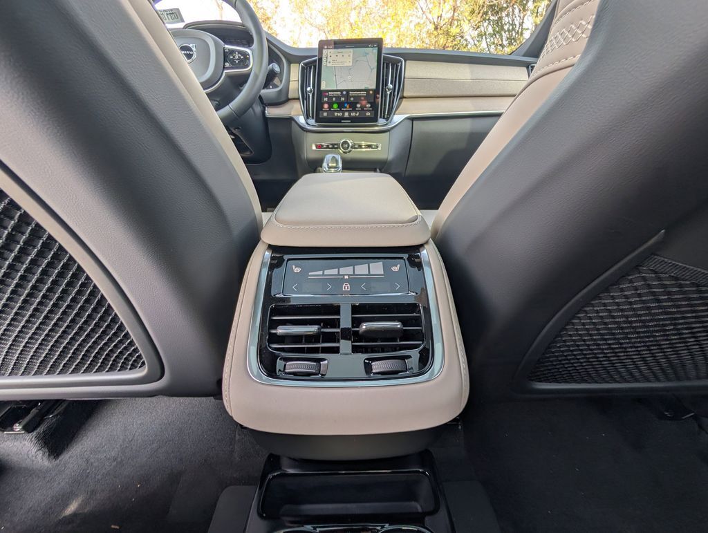2026 Volvo XC90 B6 Plus 6-Seater Hunt Valley MD