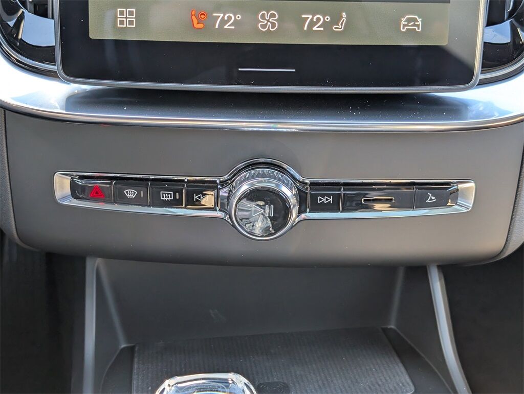 2026 Volvo XC90 B6 Plus 6-Seater Hunt Valley MD