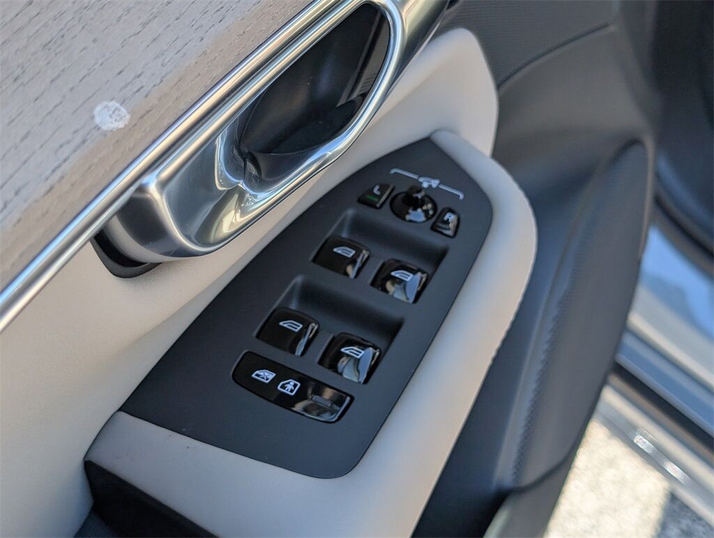 2026 Volvo XC90 B6 Plus 6-Seater Hunt Valley MD