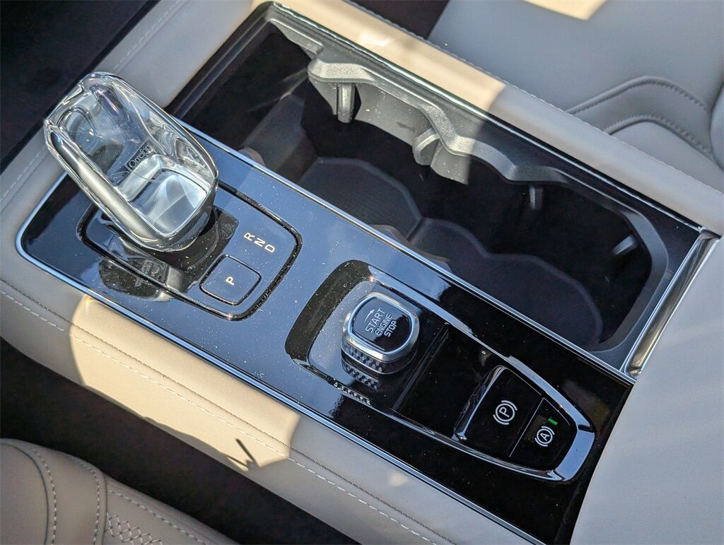 2026 Volvo XC90 B6 Plus 6-Seater Hunt Valley MD