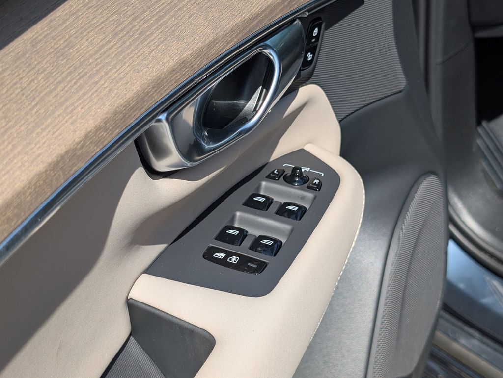 2026 Volvo XC90 B6 Plus 6-Seater Hunt Valley MD