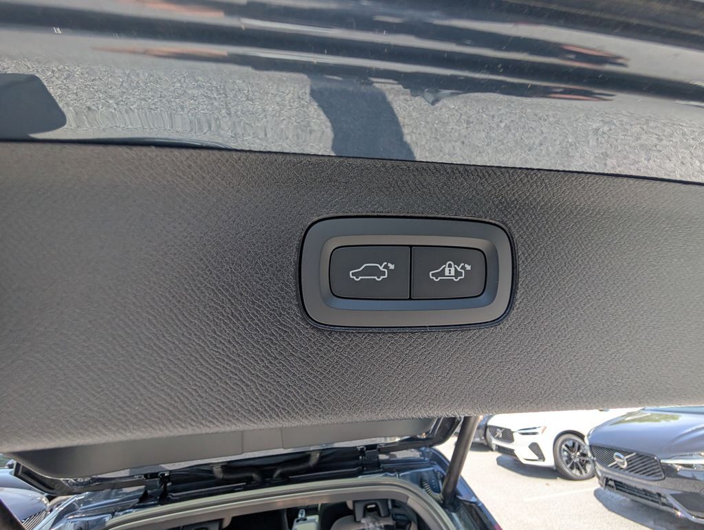 2026 Volvo XC90 B6 Plus 6-Seater Hunt Valley MD