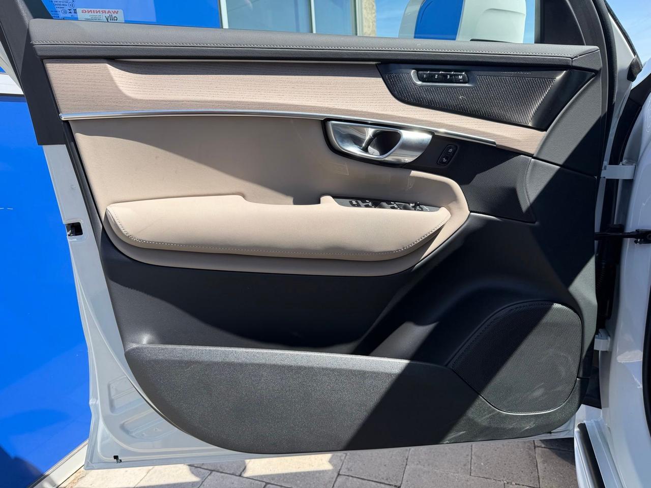 2026 Volvo XC90 B6 Plus 7-Seater Bend OR