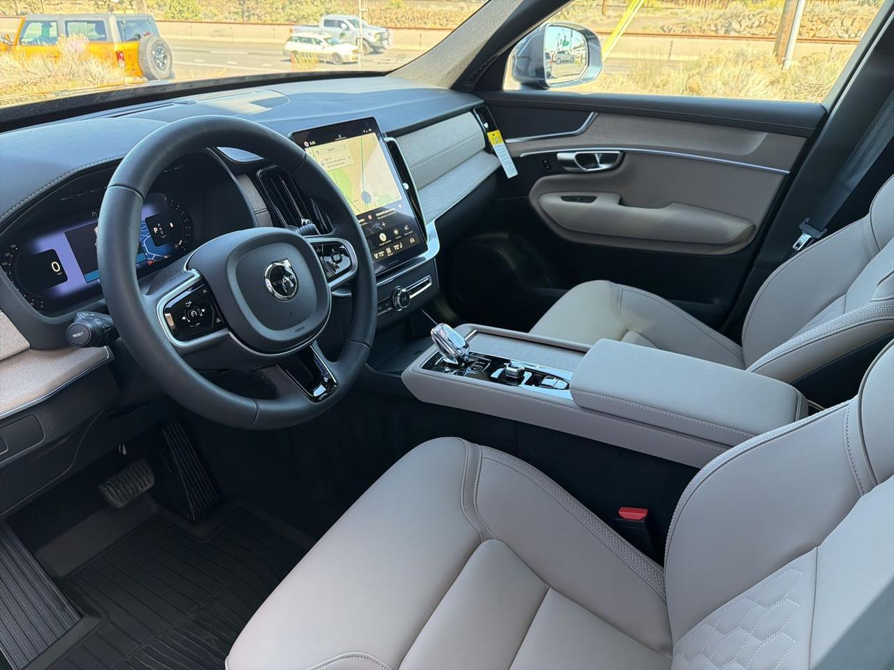 2026 Volvo XC90 B6 Plus 7-Seater Bend OR
