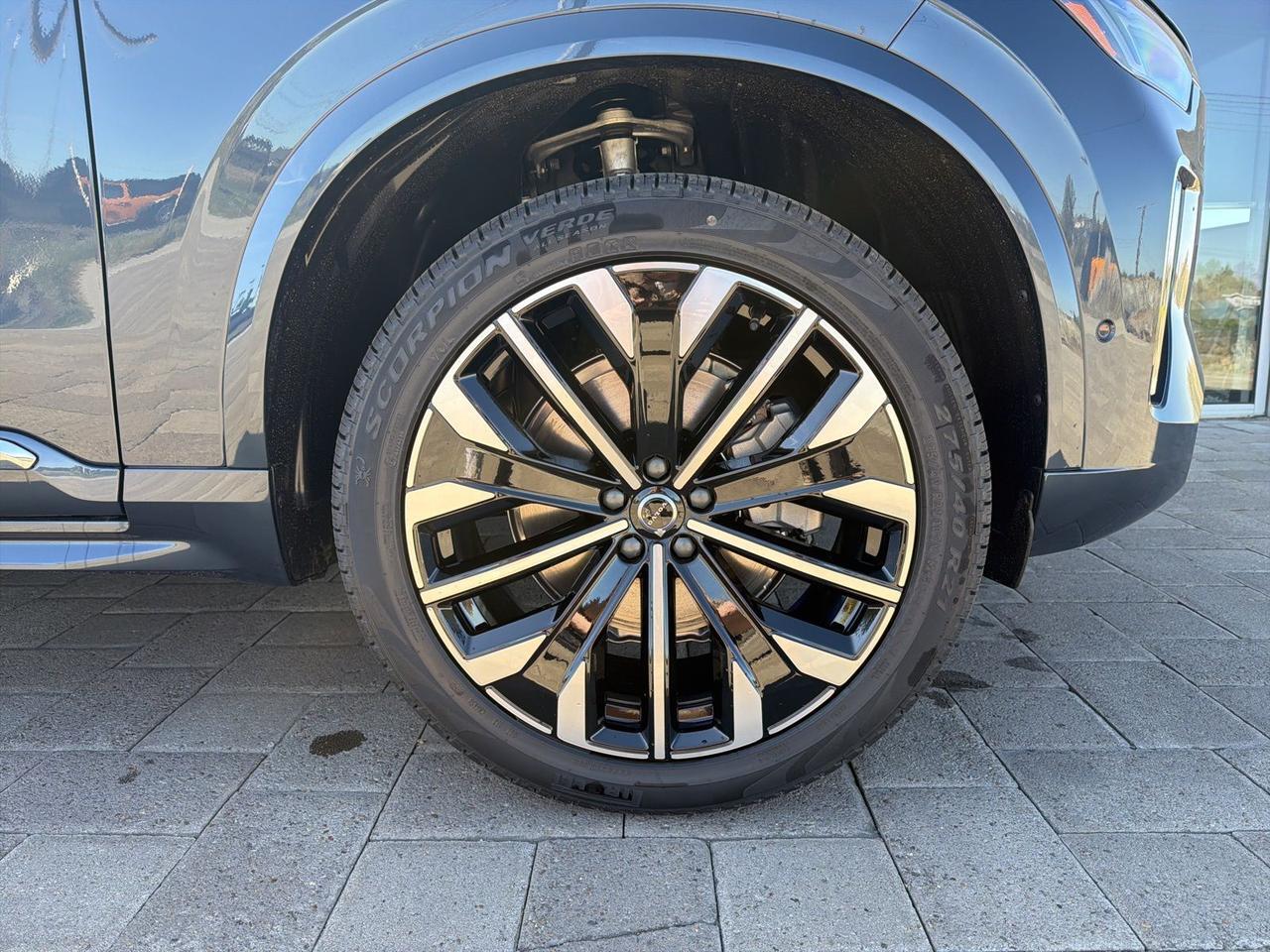 2026 Volvo XC90 B6 Plus 7-Seater Bend OR
