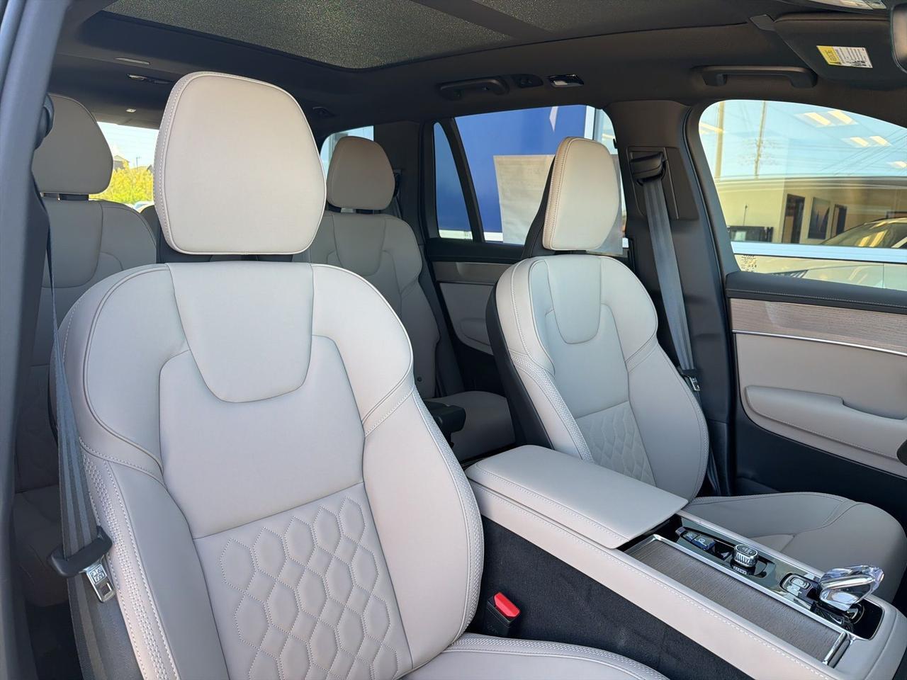 2026 Volvo XC90 B6 Plus 7-Seater Bend OR