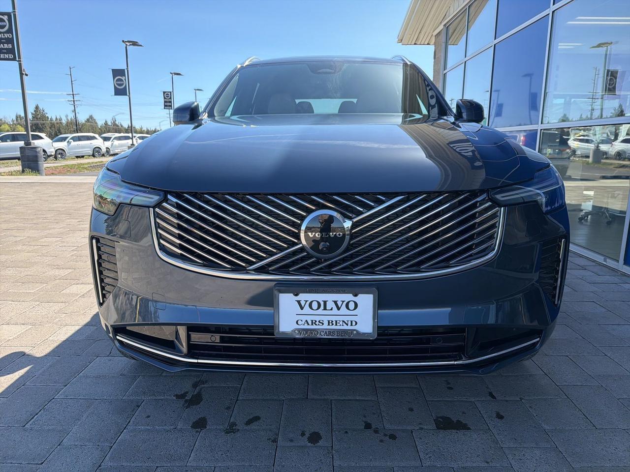2026 Volvo XC90 B6 Plus 7-Seater Bend OR