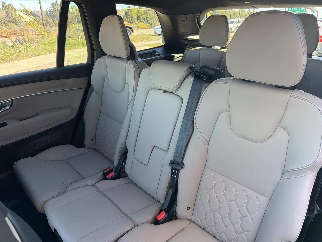 2026 Volvo XC90 B6 Plus 7-Seater Bend OR
