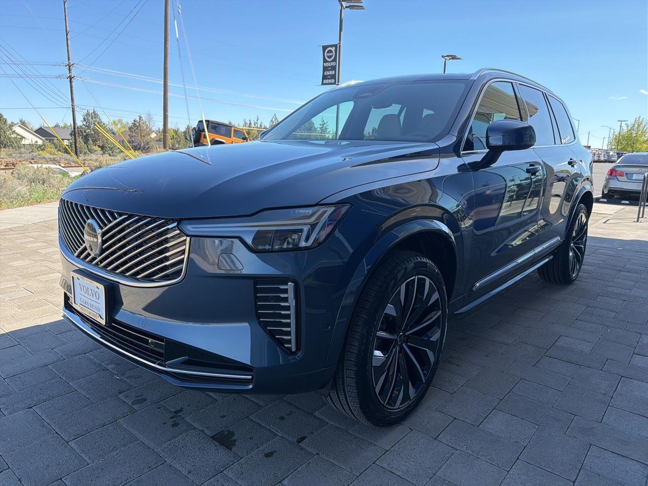 2026 Volvo XC90 B6 Plus 7-Seater Bend OR
