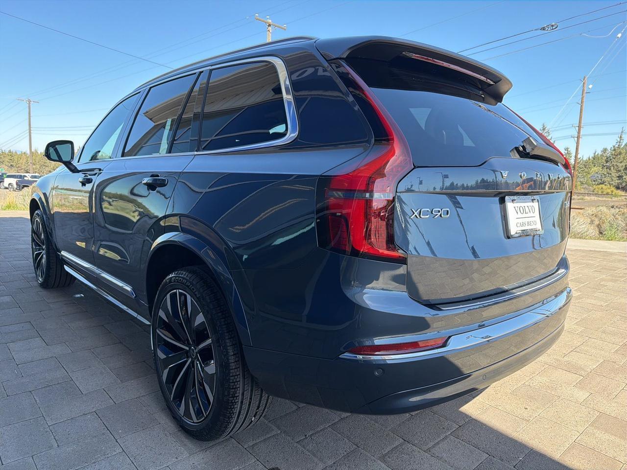 2026 Volvo XC90 B6 Plus 7-Seater Bend OR