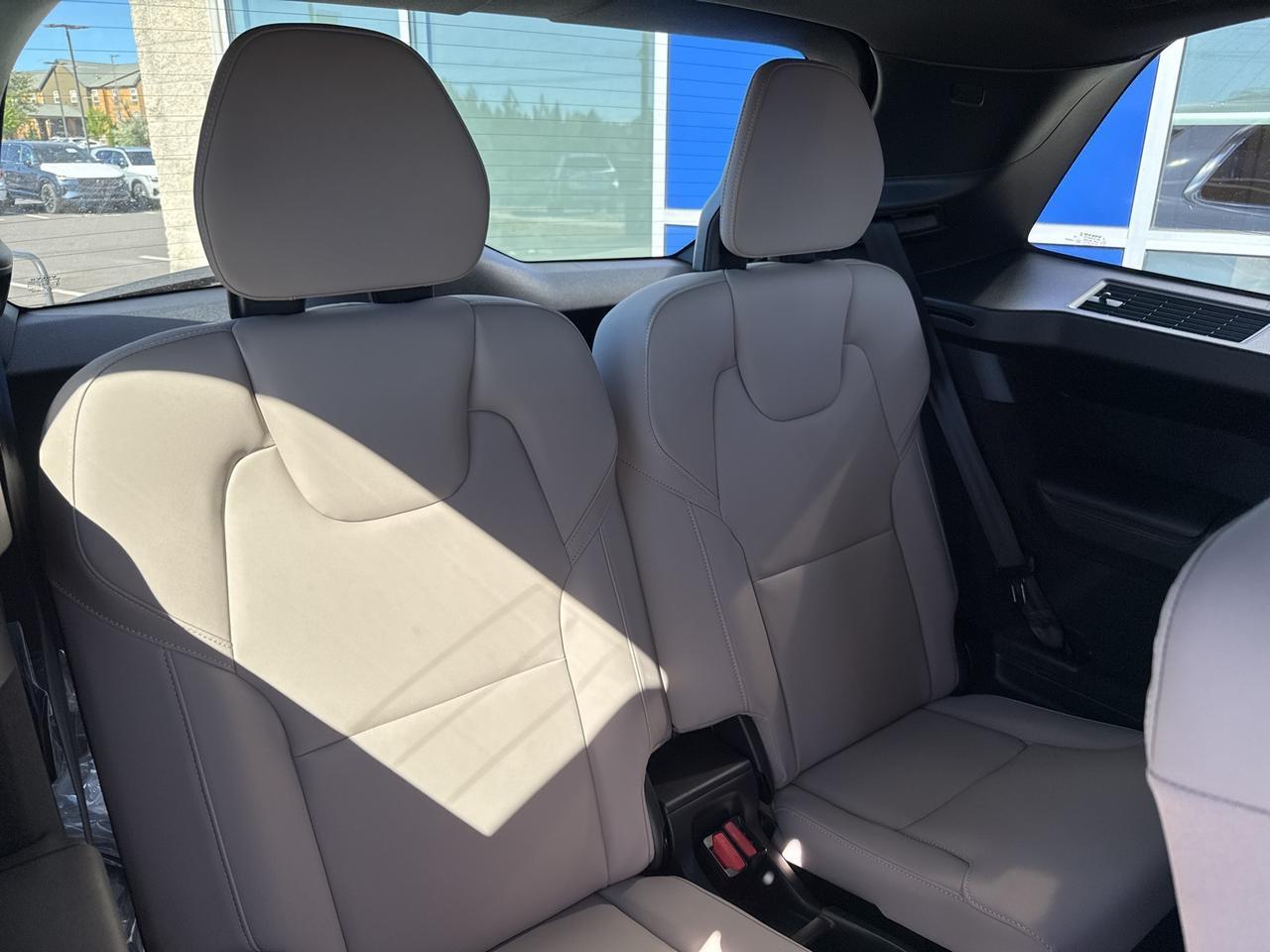 2026 Volvo XC90 B6 Plus 7-Seater Bend OR