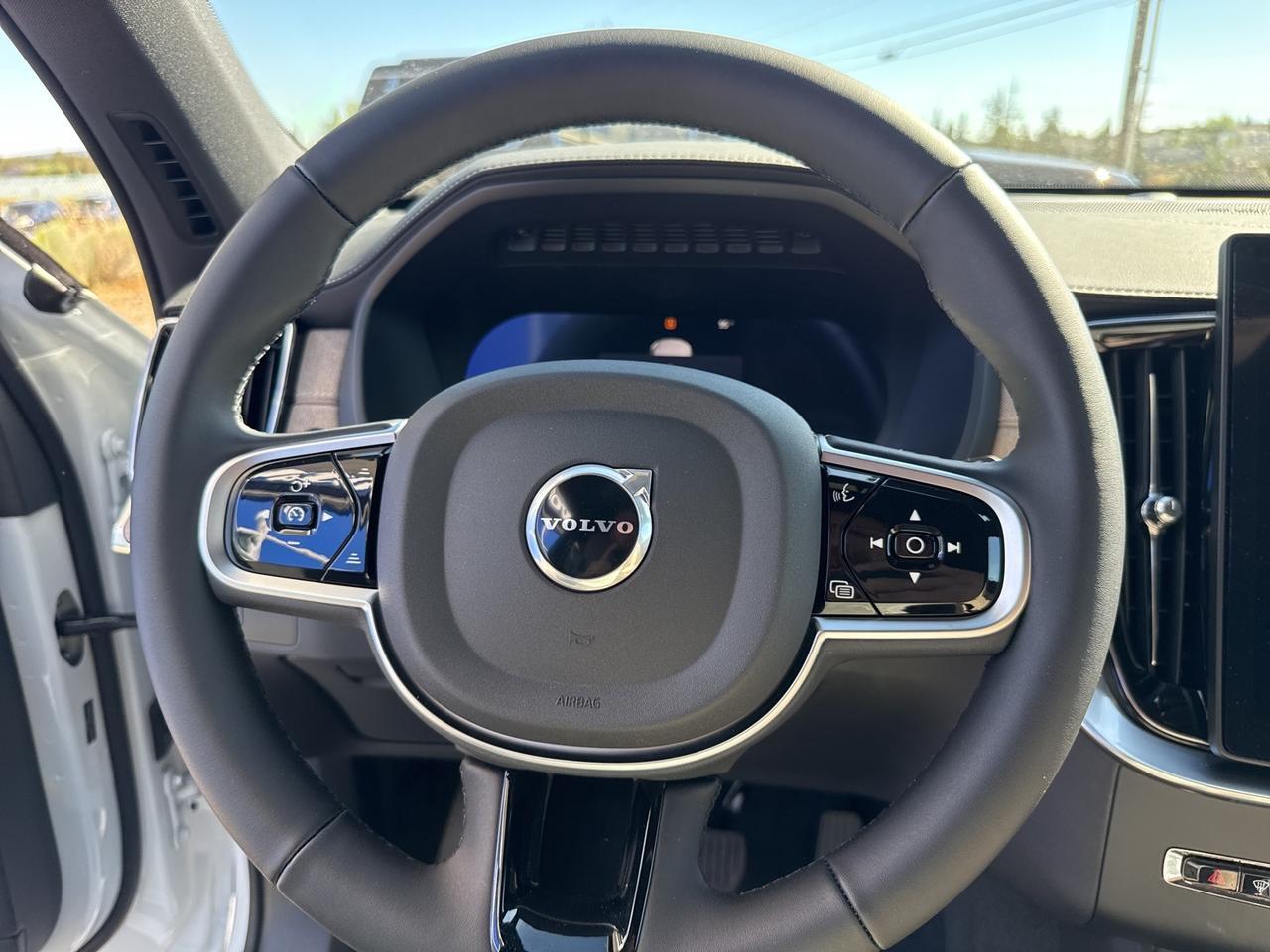 2026 Volvo XC90 B6 Plus 7-Seater Bend OR