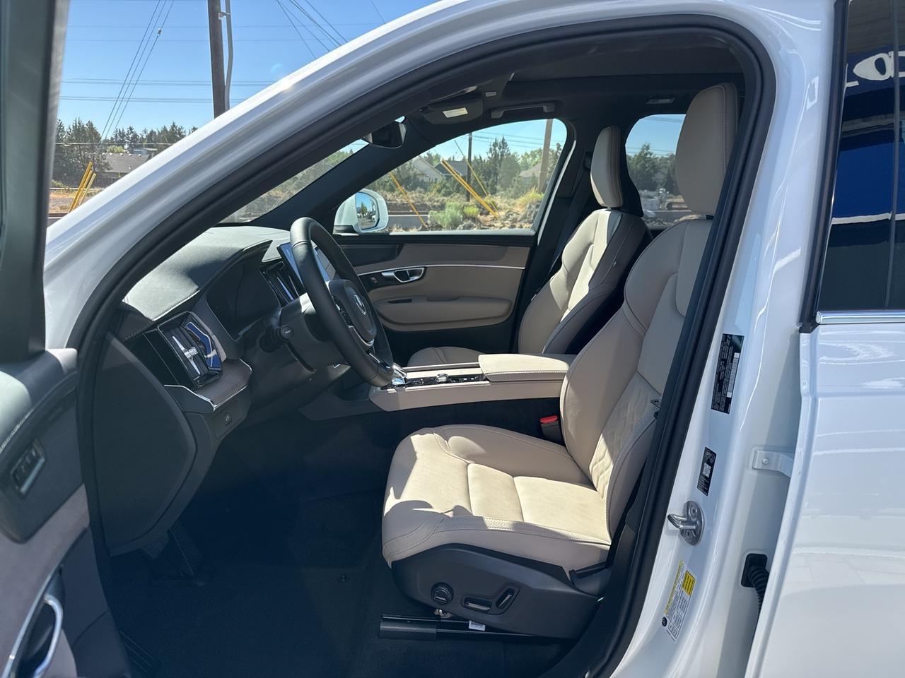 2026 Volvo XC90 B6 Plus 7-Seater Bend OR