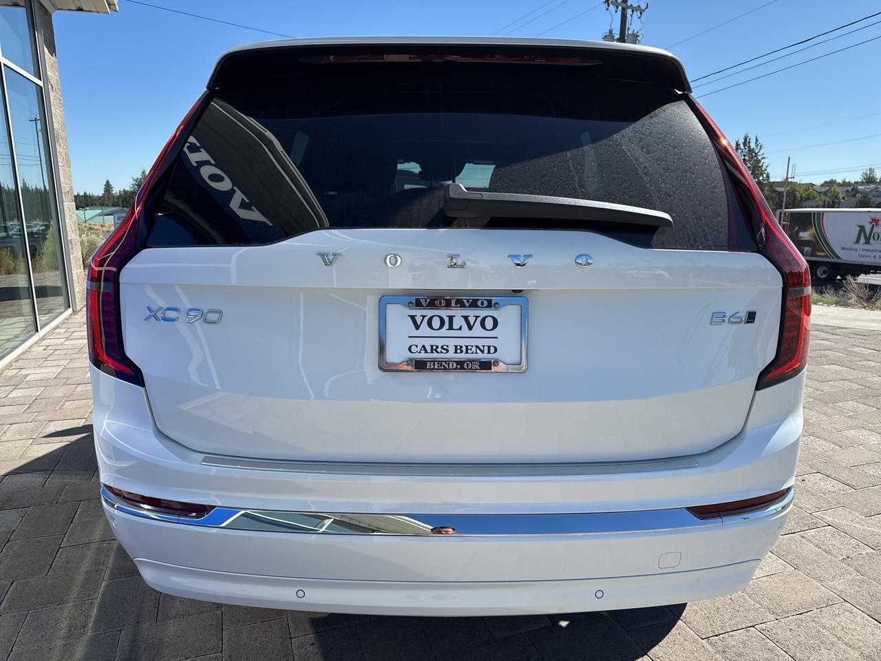 2026 Volvo XC90 B6 Plus 7-Seater Bend OR