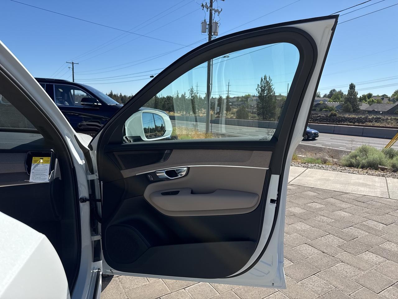 2026 Volvo XC90 B6 Plus 7-Seater Bend OR