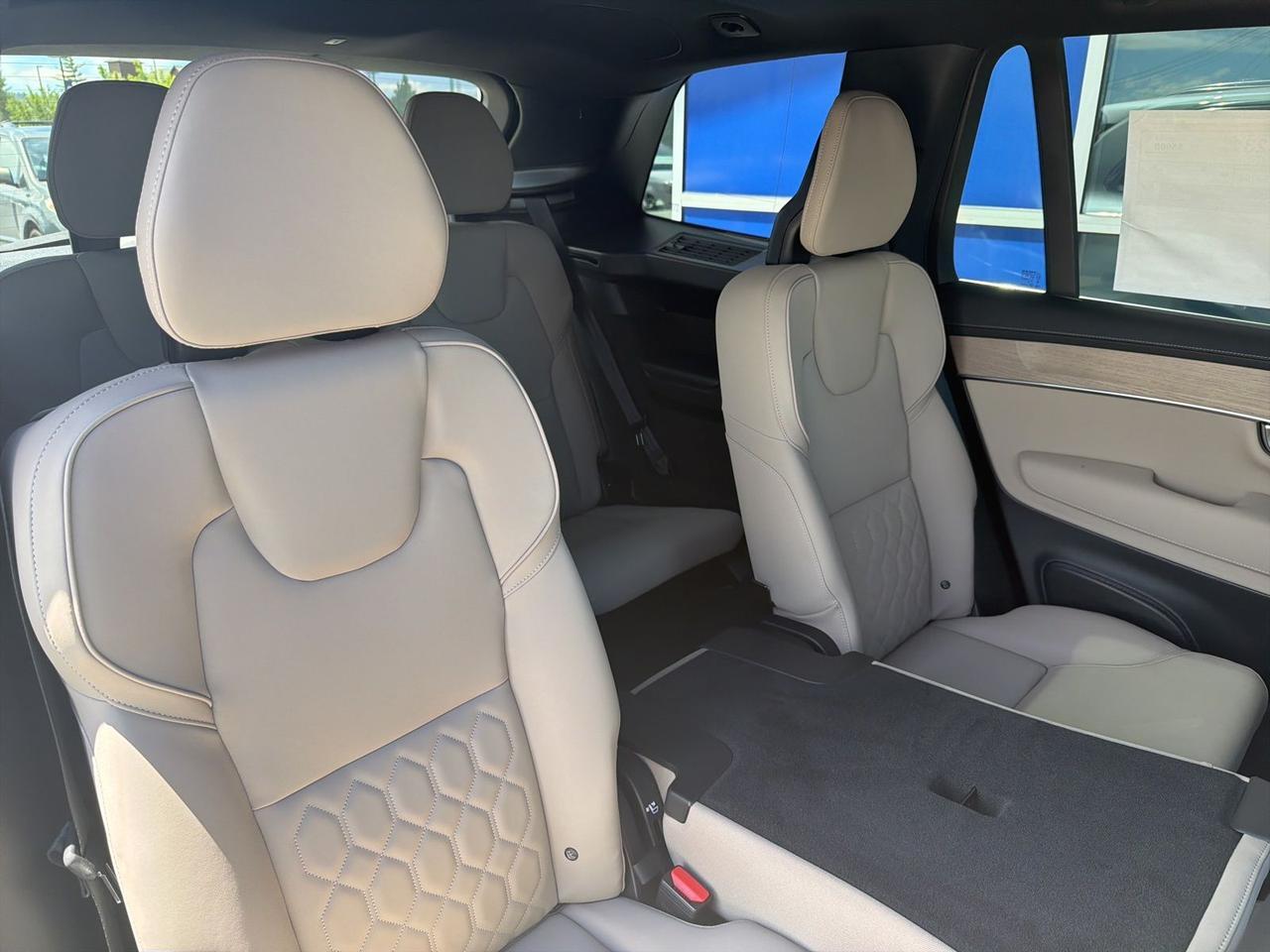 2026 Volvo XC90 B6 Plus 7-Seater Bend OR