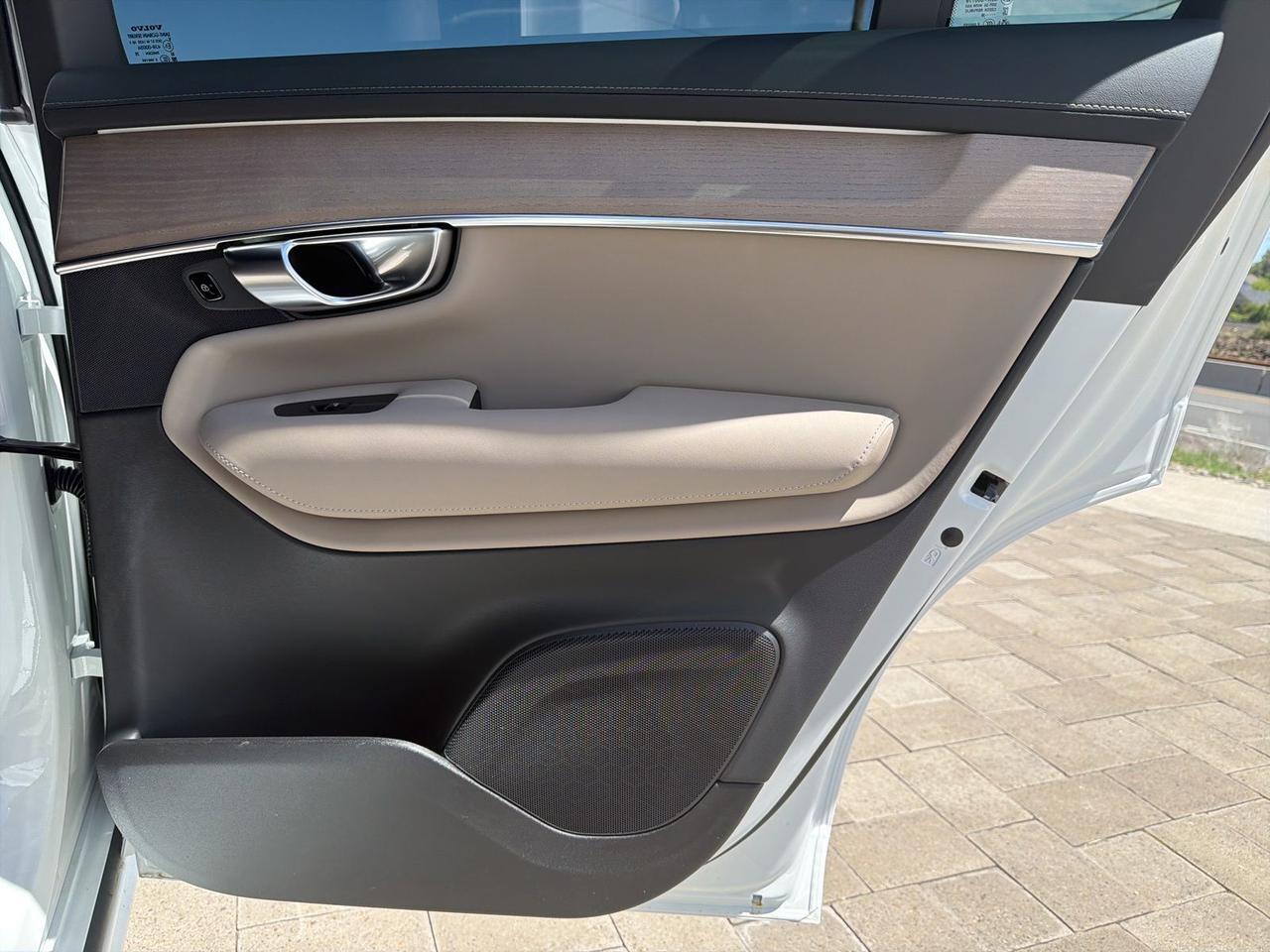 2026 Volvo XC90 B6 Plus 7-Seater Bend OR