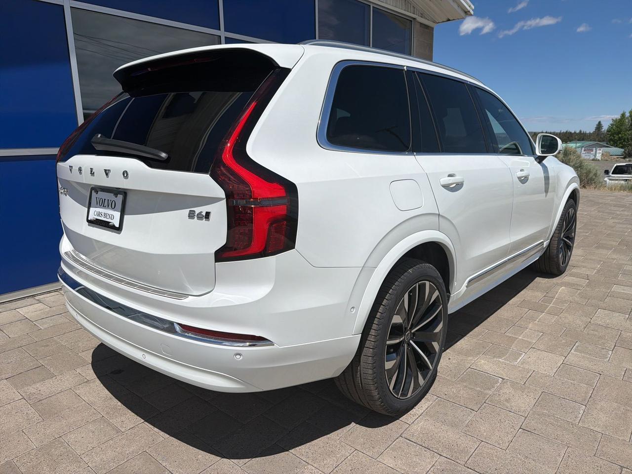 2026 Volvo XC90 B6 Plus 7-Seater Bend OR