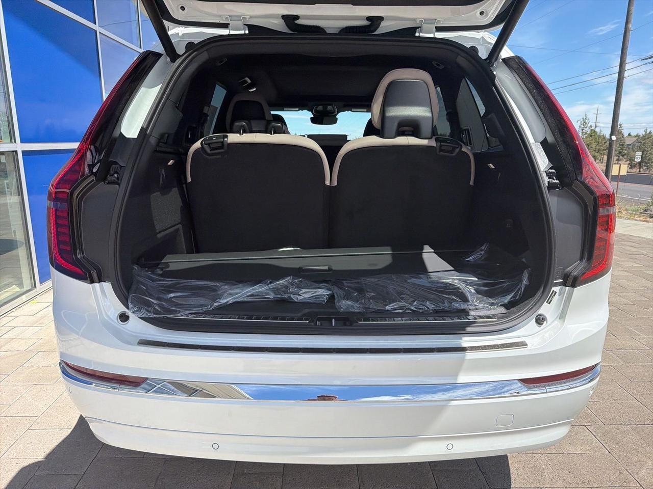 2026 Volvo XC90 B6 Plus 7-Seater Bend OR