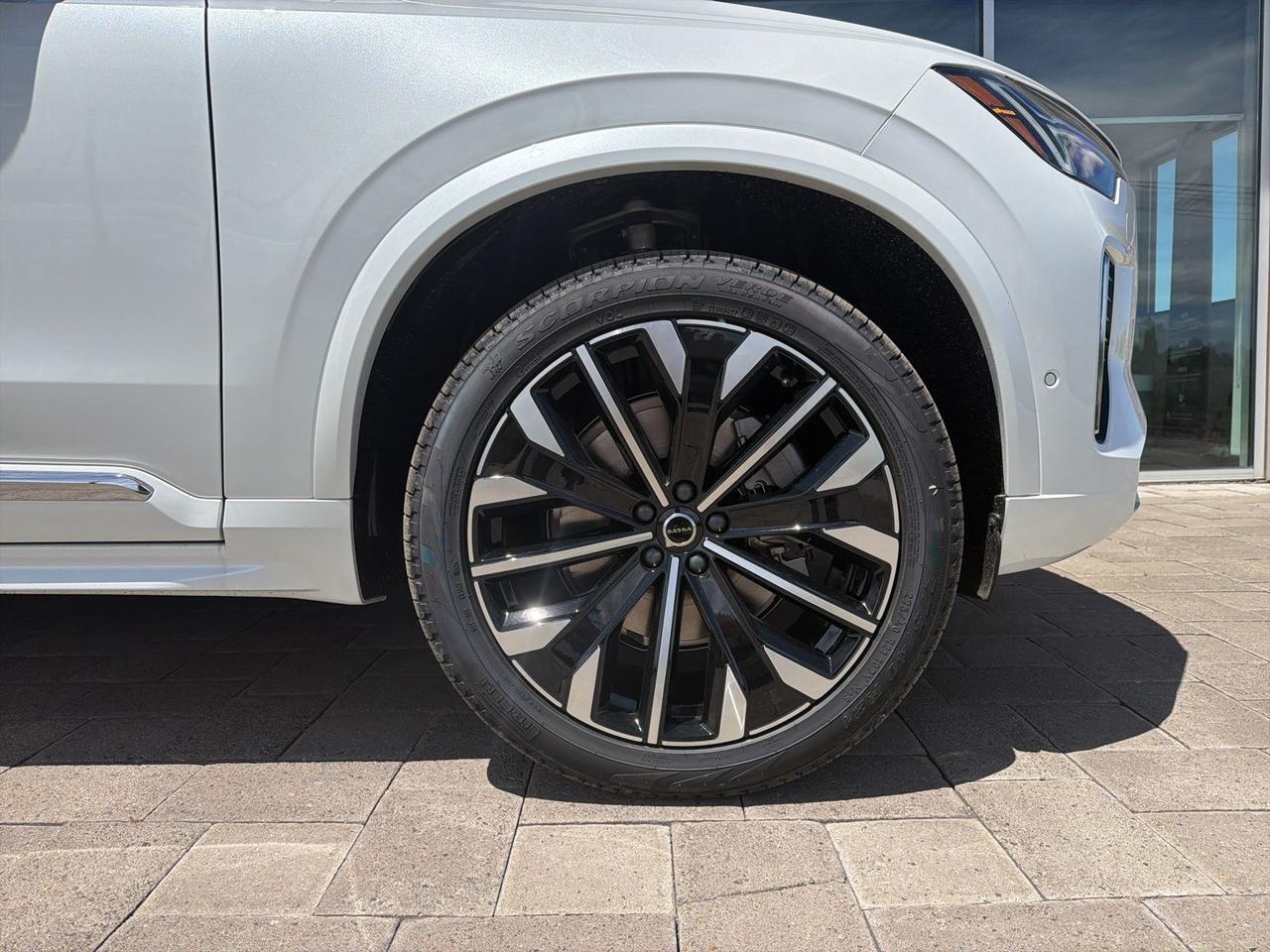 2026 Volvo XC90 B6 Plus 7-Seater Bend OR