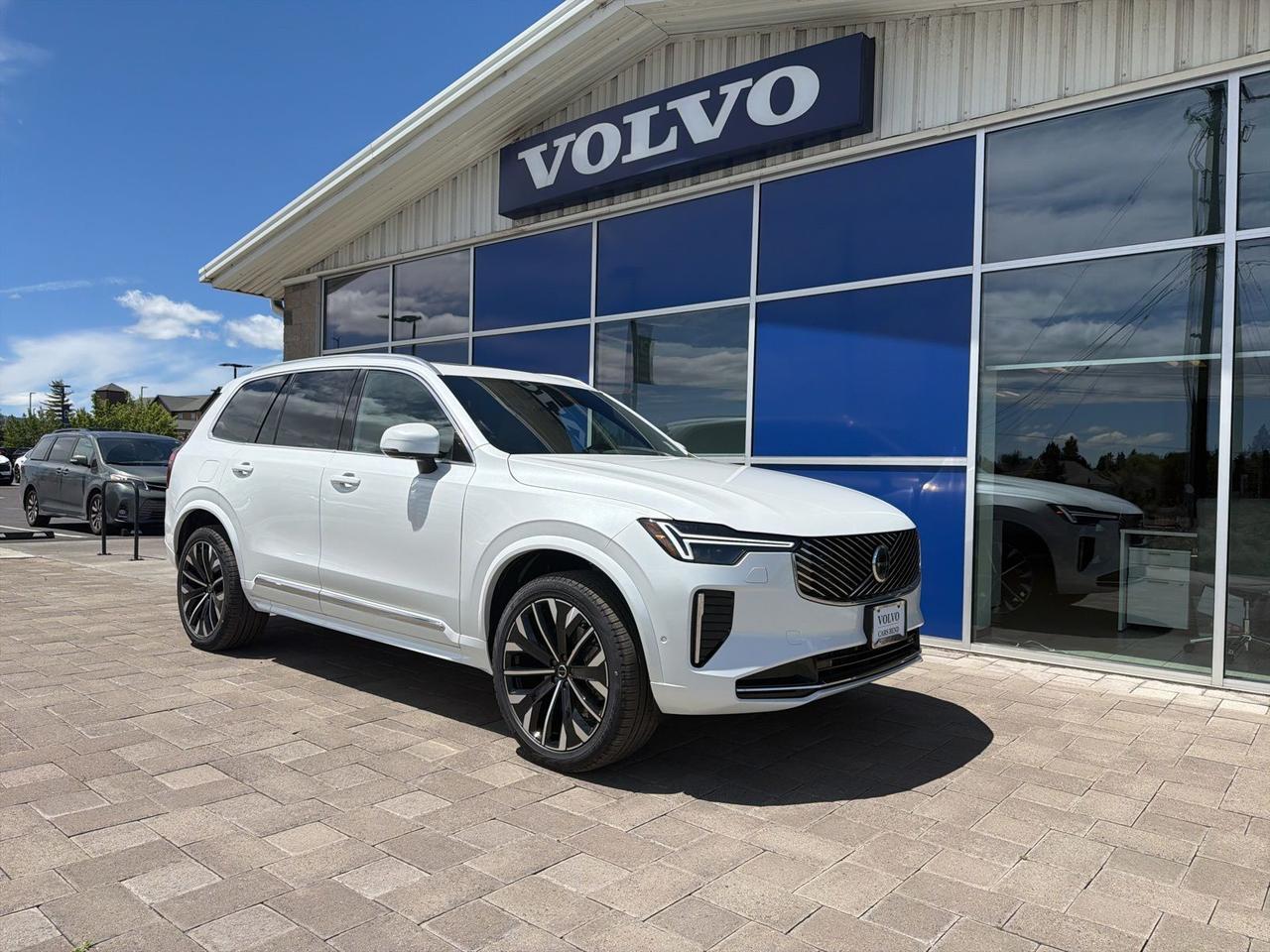 2026 Volvo XC90 B6 Plus 7-Seater