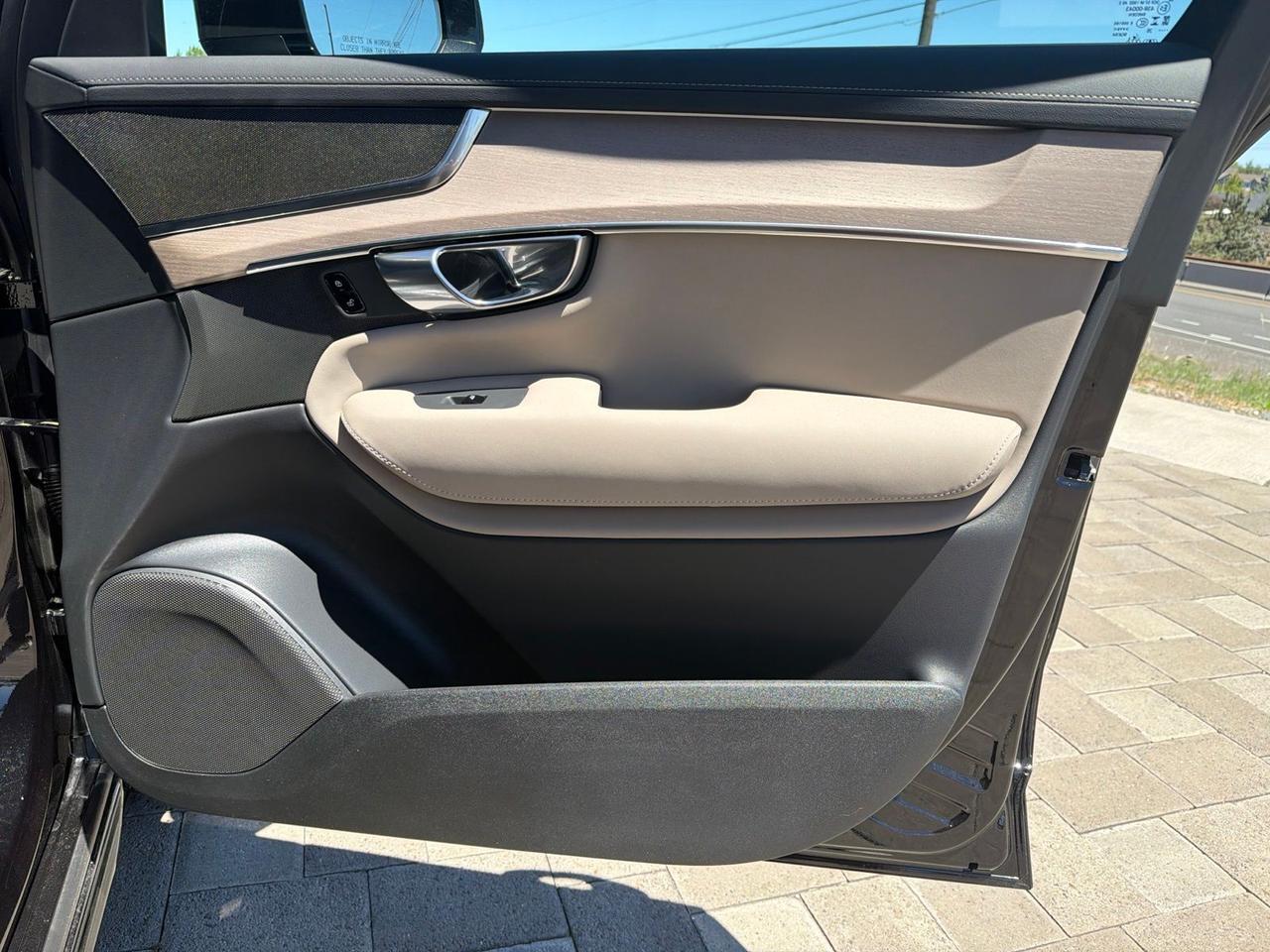 2026 Volvo XC90 B6 Plus 7-Seater Bend OR