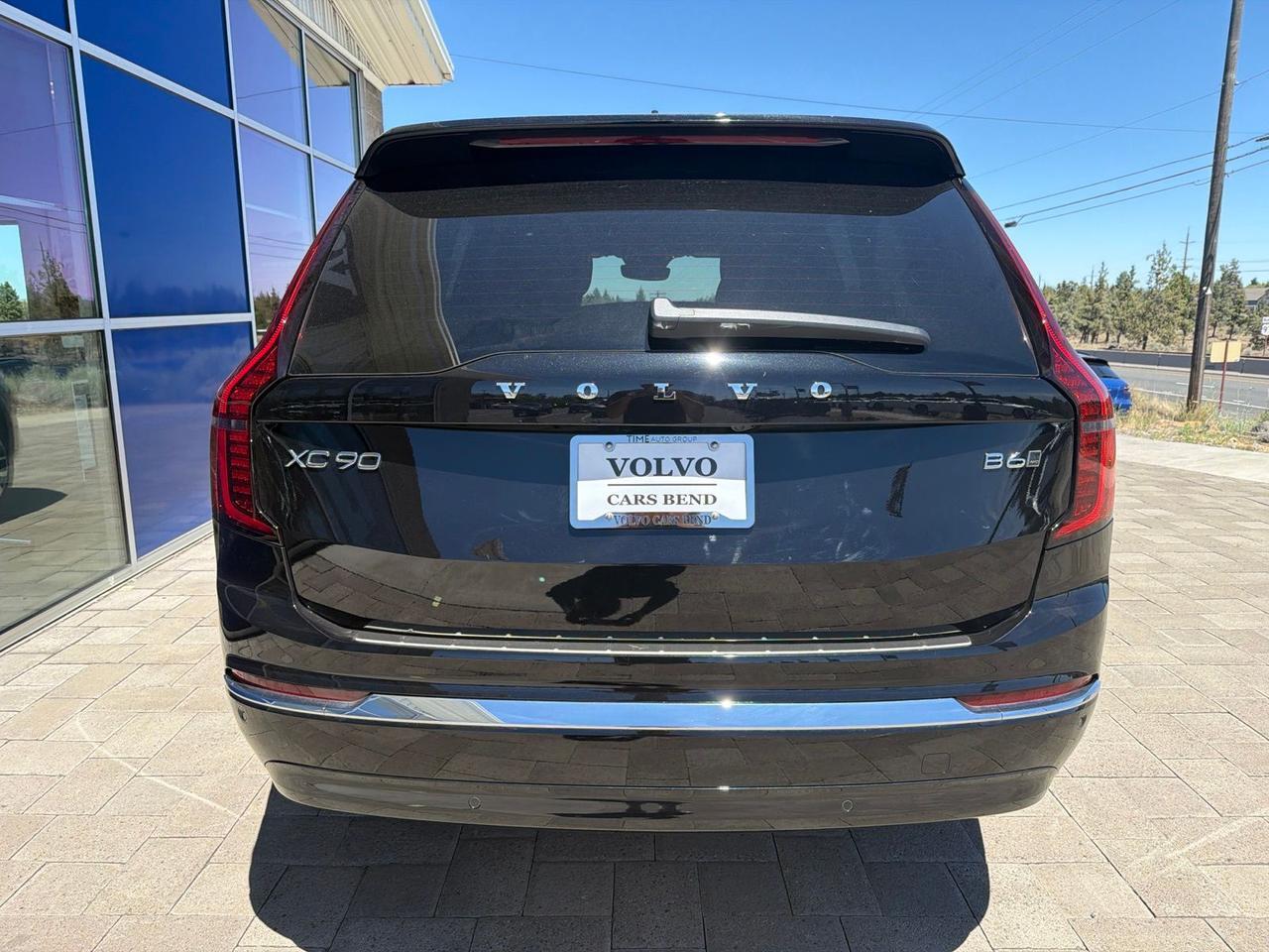 2026 Volvo XC90 B6 Plus 7-Seater Bend OR
