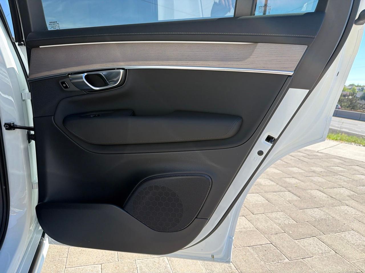 2026 Volvo XC90 B6 Plus 7-Seater Bend OR