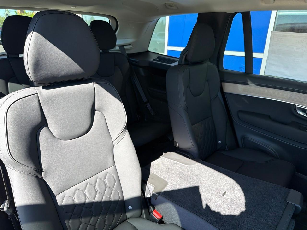 2026 Volvo XC90 B6 Plus 7-Seater Bend OR