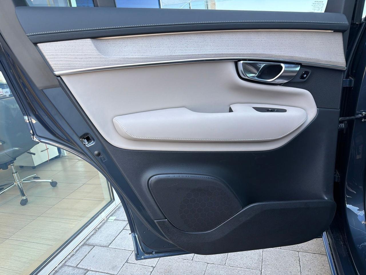 2026 Volvo XC90 B6 Plus 7-Seater Bend OR