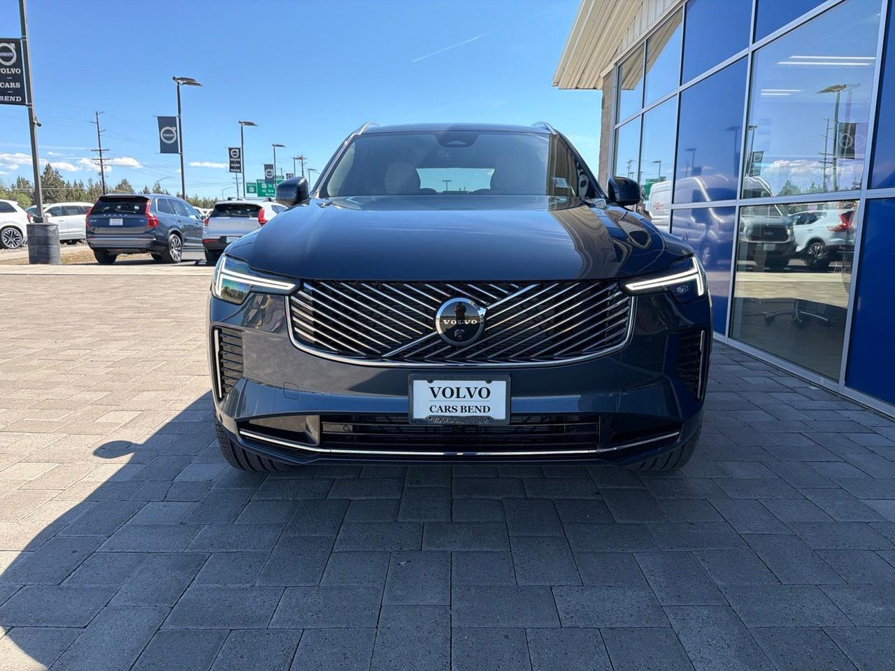 2026 Volvo XC90 B6 Plus 7-Seater Bend OR