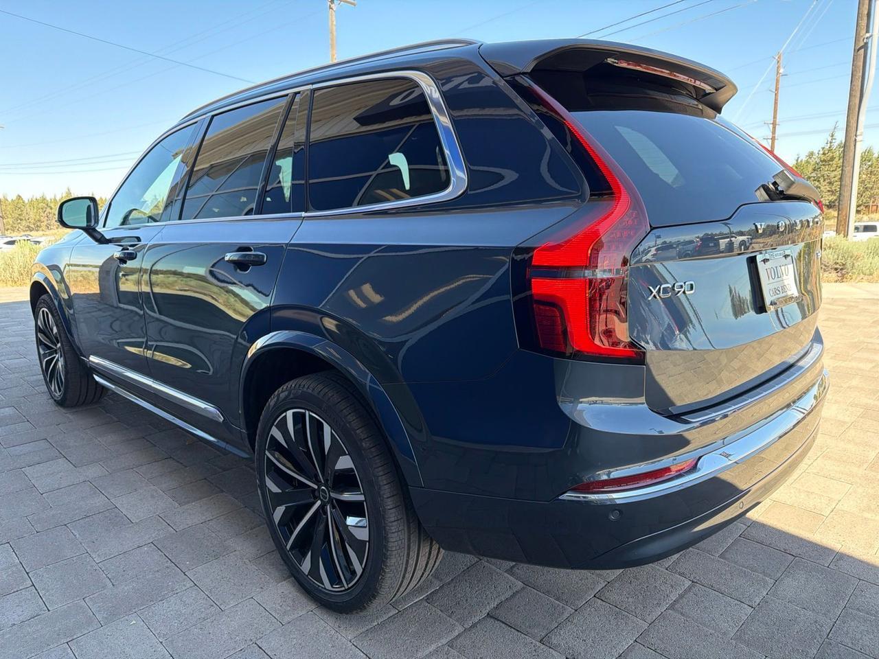 2026 Volvo XC90 B6 Plus 7-Seater Bend OR