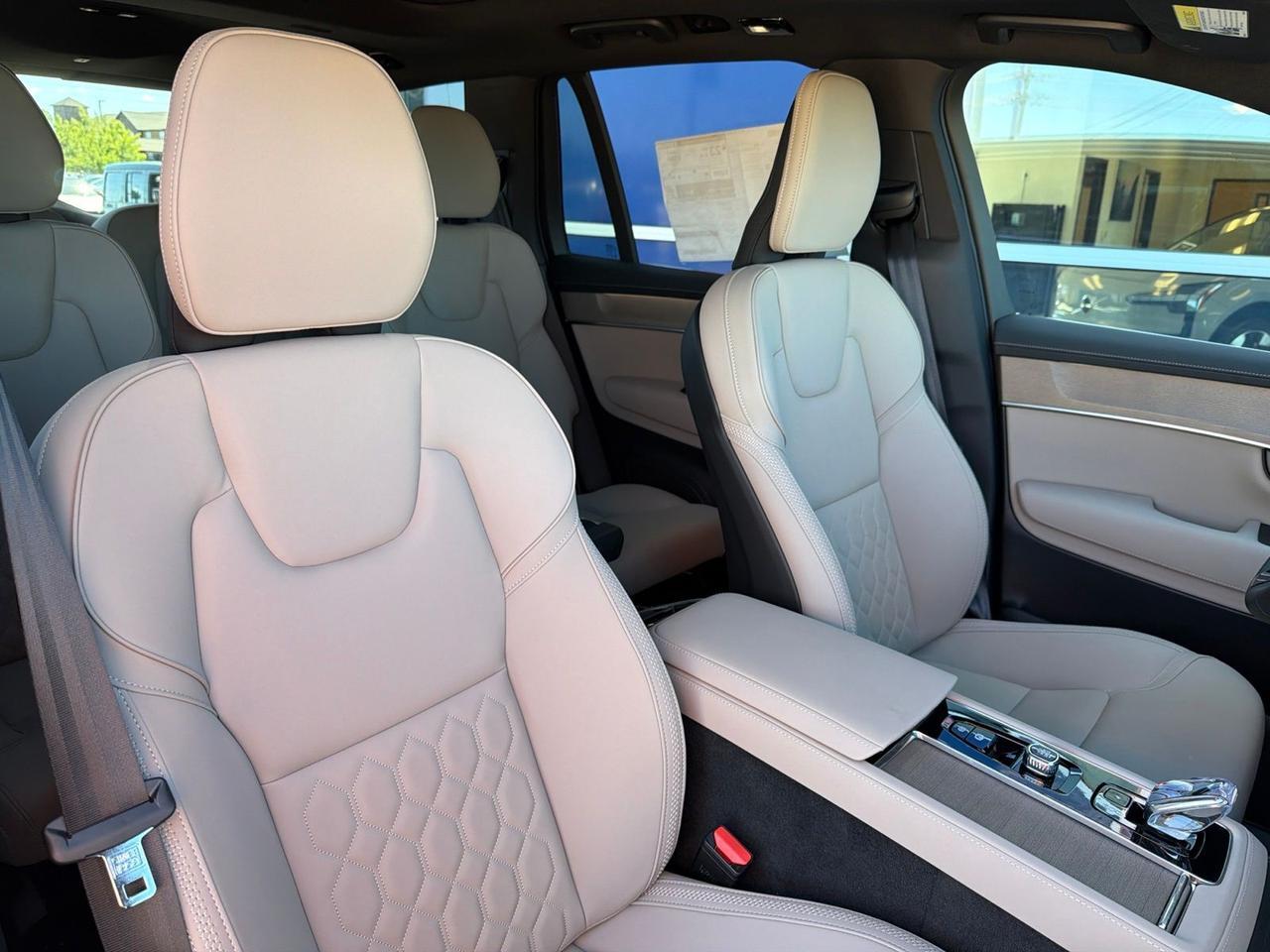 2026 Volvo XC90 B6 Plus 7-Seater Bend OR