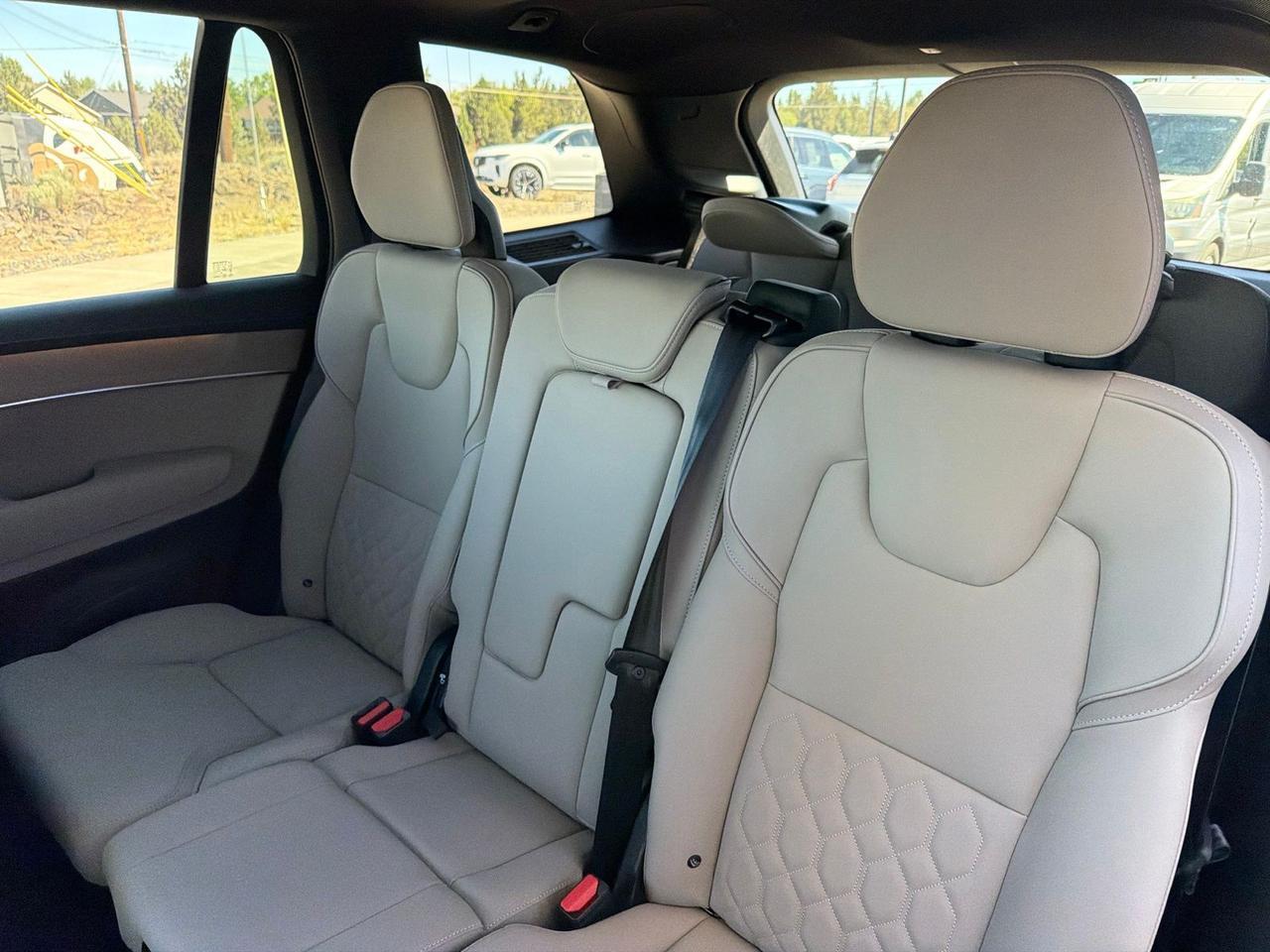 2026 Volvo XC90 B6 Plus 7-Seater Bend OR