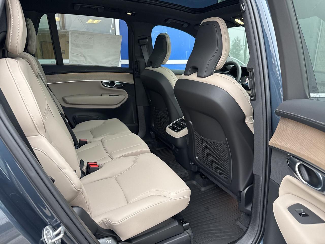 2026 Volvo XC90 B6 Plus 7-Seater Bend OR