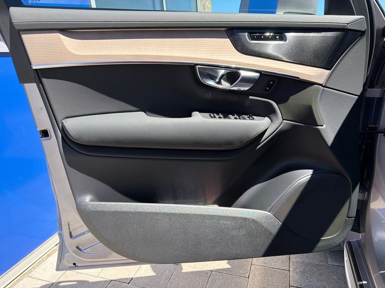 2026 Volvo XC90 B6 Plus 7-Seater Bend OR