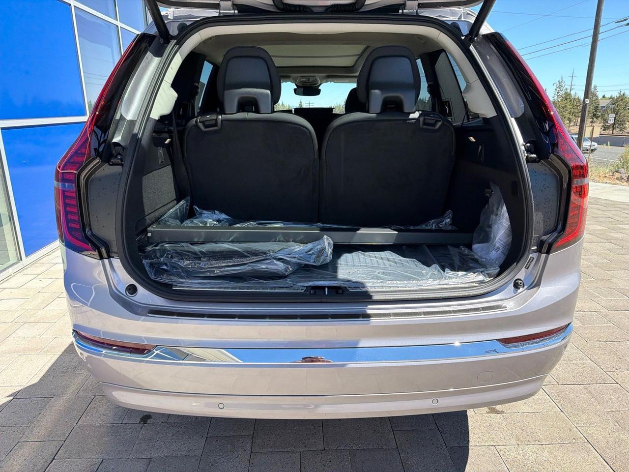 2026 Volvo XC90 B6 Plus 7-Seater Bend OR