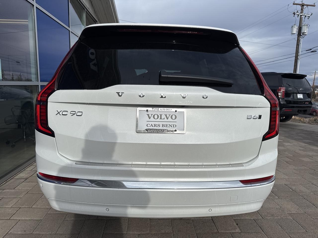 2026 Volvo XC90 B6 Plus 7-Seater Bend OR