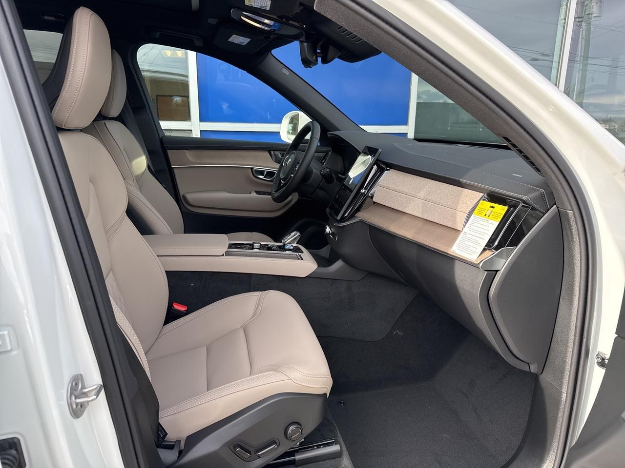 2026 Volvo XC90 B6 Plus 7-Seater Bend OR