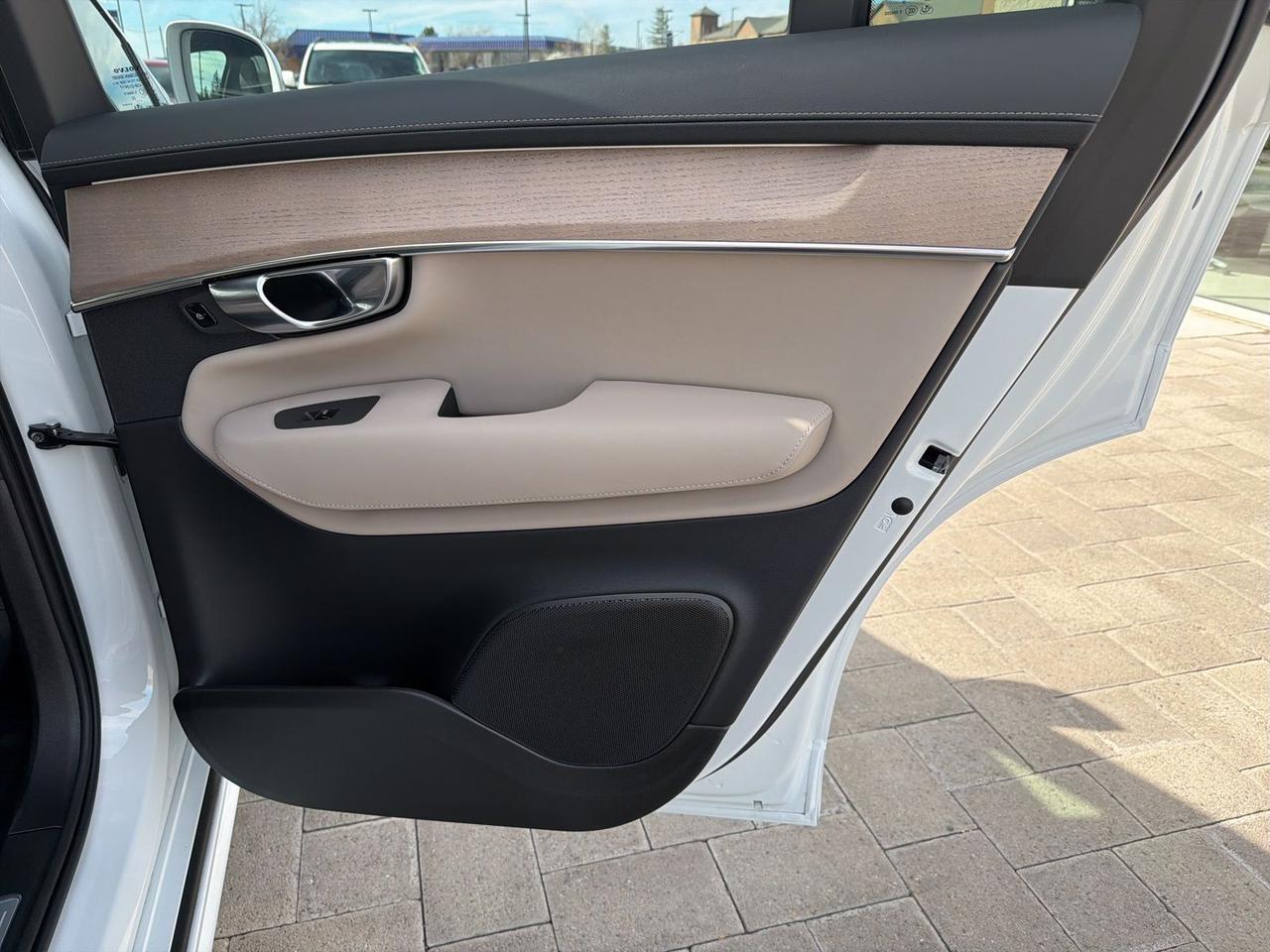 2026 Volvo XC90 B6 Plus 7-Seater Bend OR