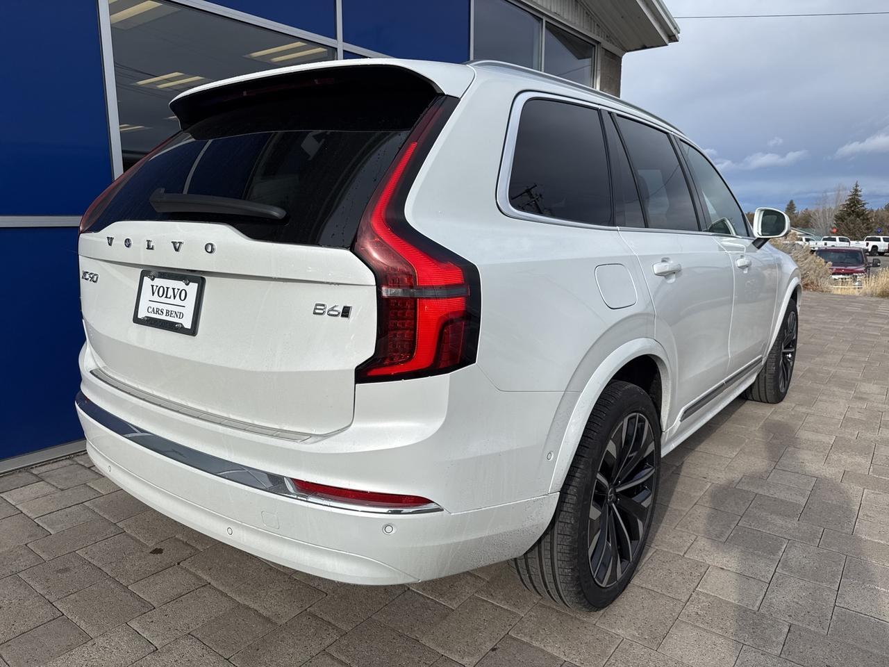 2026 Volvo XC90 B6 Plus 7-Seater Bend OR